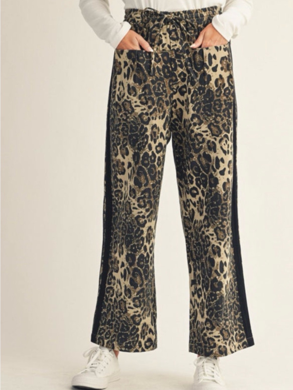 JODIFL Leopard Print Wide Leg Joggers with Side Stripe Sz. Small